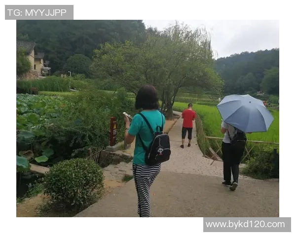 当年绿茵巨星老年模样曝光岁月沉淀下的从容与魅力