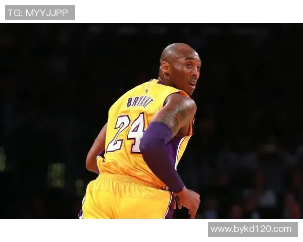 科比转型足球明星之路：从篮球传奇到绿茵场的梦想再启航