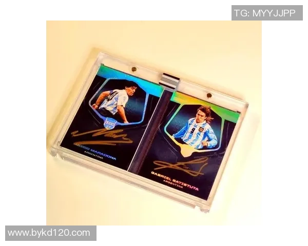 足球球星卡收藏之旅：探索历史与价值的无尽魅力